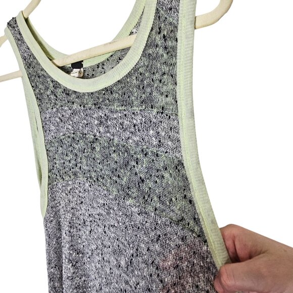 We The Free By Free People‎ Gray & Green Open Knit Asymmetrical Dress Size L - Picture 3 of 9